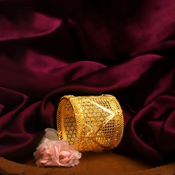 Premium Bridal Chur with Intricate Designs