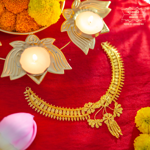Stylish Gold Plated Kiara Necklace with Earrings