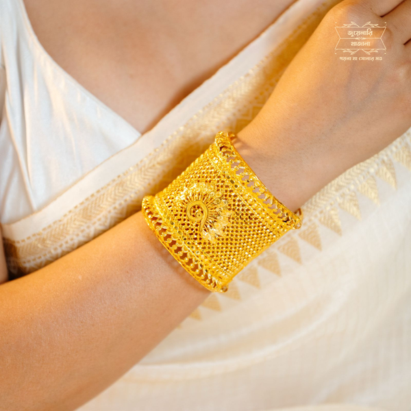 Premium Gold Plated Parimani Chur