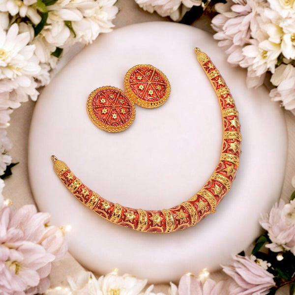 Premium Gold Plated Manupuri Hasuli in Crimson Minakari work