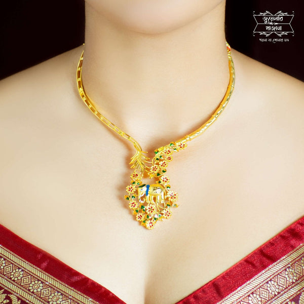 Premium Gold Plated Gajgamini Hasuli with Earrings